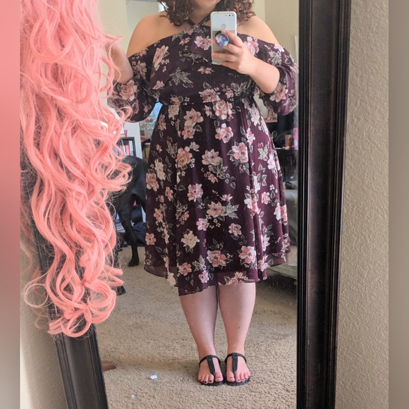 Torrid maroon floral dress halter off shoulder size 16 - Picture 2 of 4
